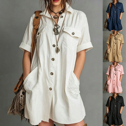 Robe chemise boutonnée à manches courtes et coupe ample avec poches