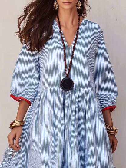 Robe longue à rayures étagée en mélange de lin et liseré rouge