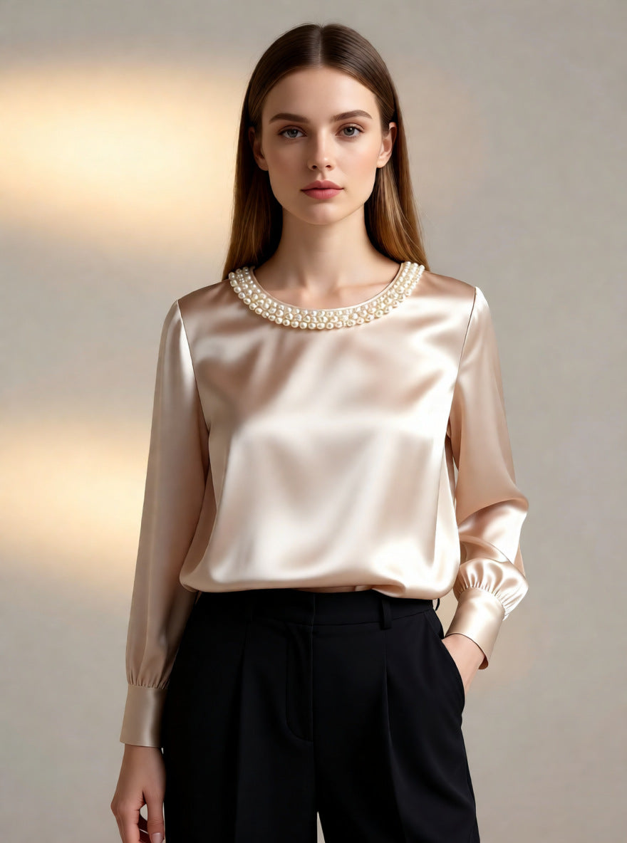 blouse femme ajustée à col perlé en satin luxueux, manches longues