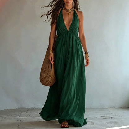Robe longue en mousseline fluide avec col licou, décolleté en V profond et taille empire froncée