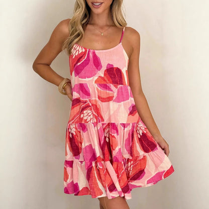 Mini-robe à volants fleurie rose