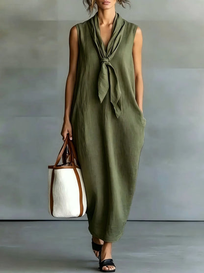 Robe trapèze mi-longue sans manches en lin beige naturel à nouer sur le devant