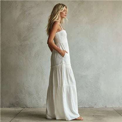 Combinaison-pantalon blanche smockée à jambes larges