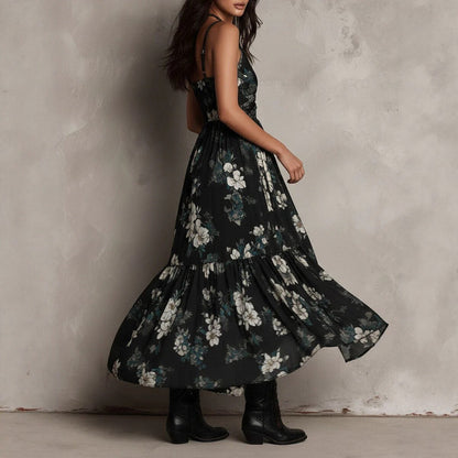 Robe longue évasée noire à imprimé floral
