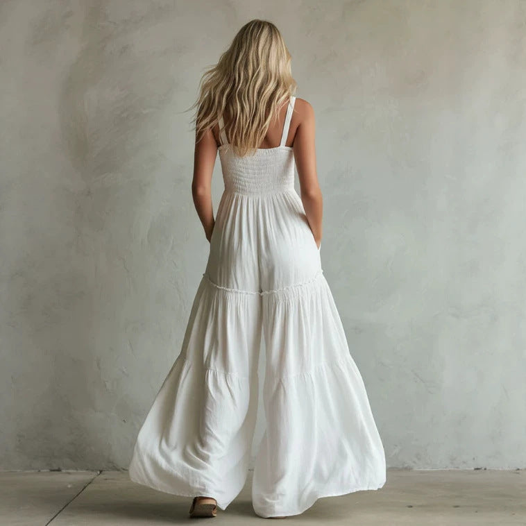 Combinaison-pantalon blanche smockée à jambes larges