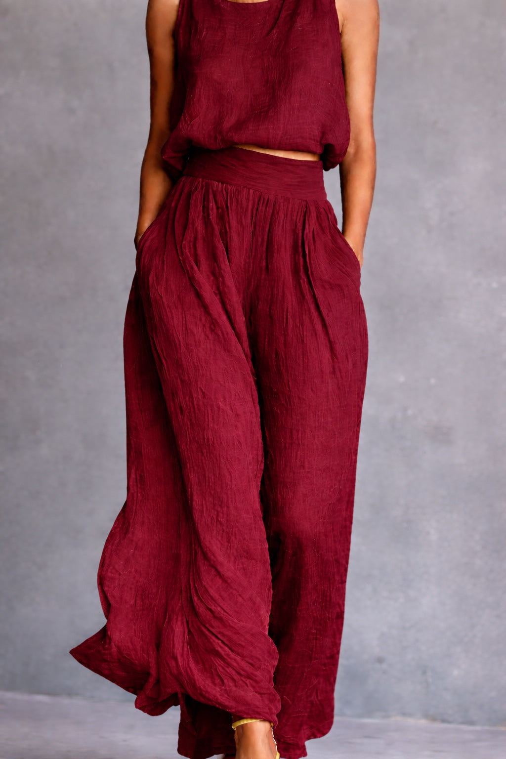 Ensemble assorti en lin texturé Chartreuse, débardeur sans manches et pantalon ample taille haute