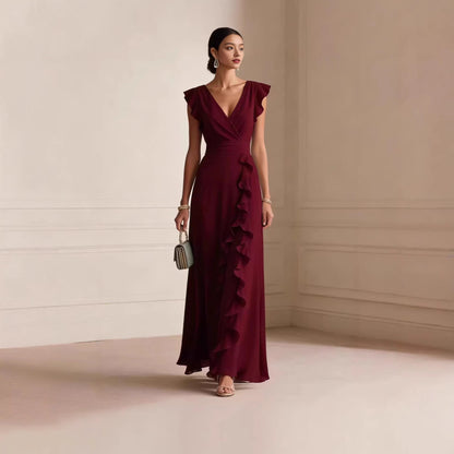 Robe longue à volants et manches papillon