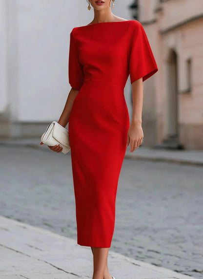 Robe midi Briar avec encolure bateau et coupe ajustée