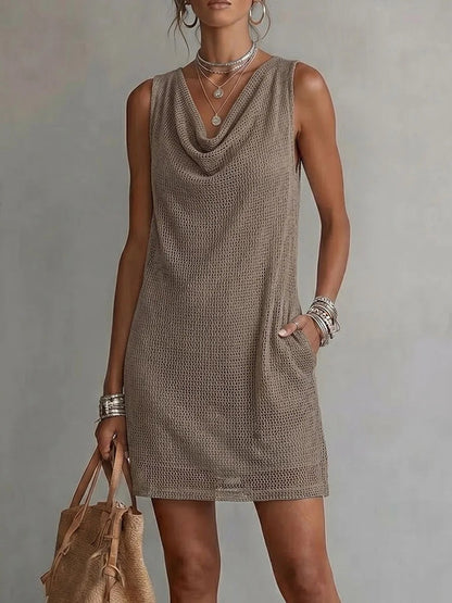 Mini robe sans manches en maille ajourée pour femme