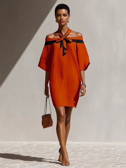 Robe Tunique Courte Fluide Épaules Dénudées avec Détail Halter Contrastant à Nouer