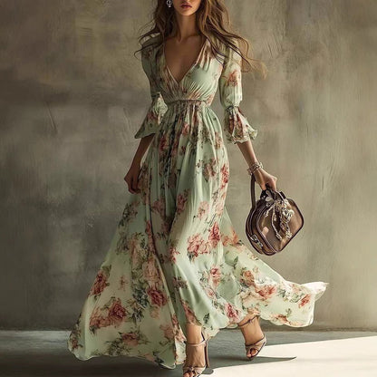 Robe longue fluide à imprimé floral, col en V et manches 3/4 à volants