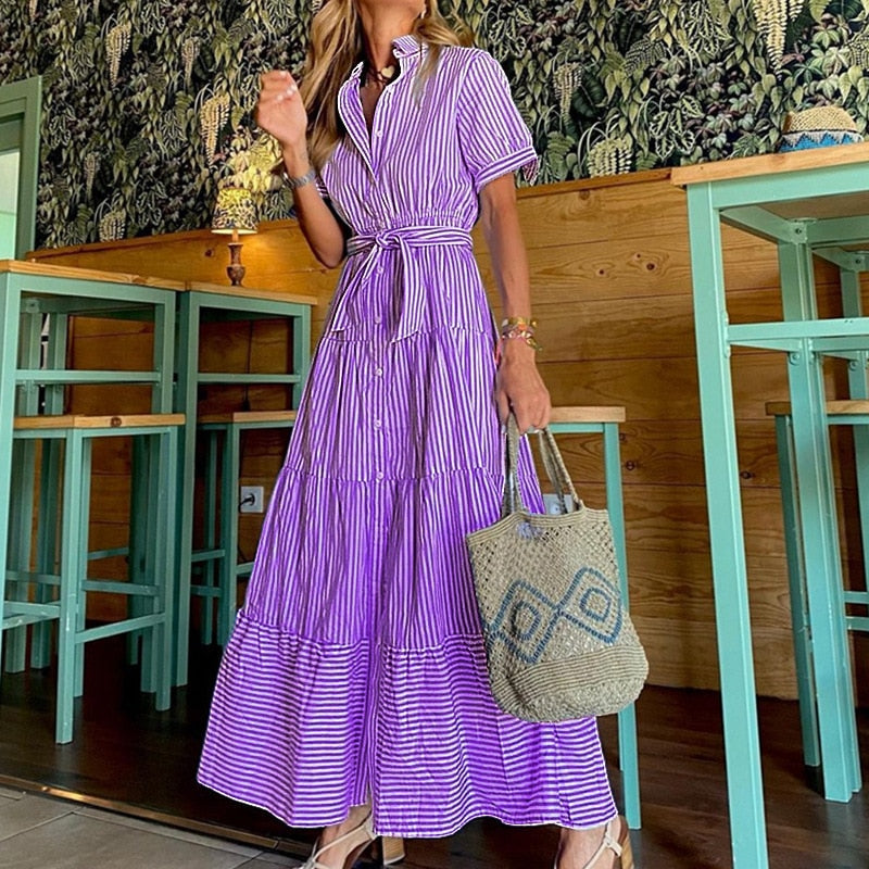 Robe longue ample à manches courtes et imprimé rayé tendance