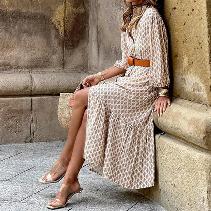 Elegant and casual feminine dress