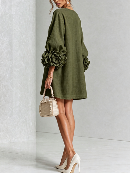 Robe Mini Boutonnée Vert Olive à Motifs Floraux avec Poignets Floraux Sculpturaux