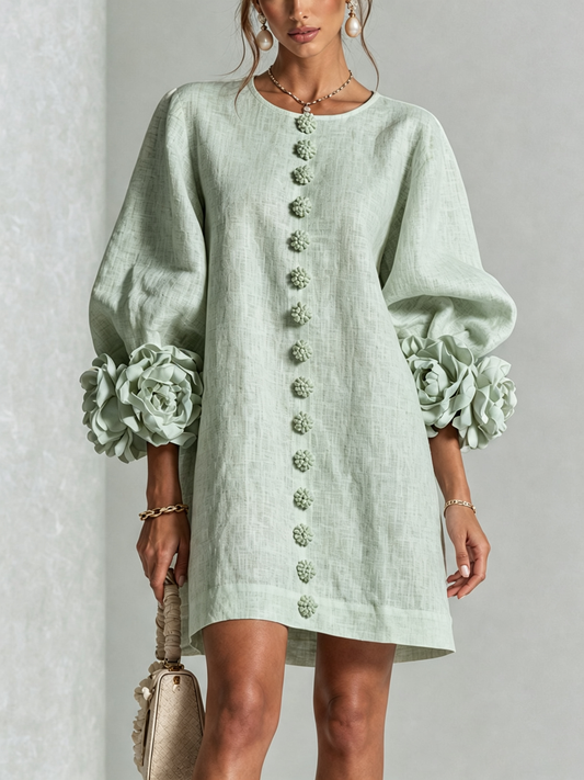 Mini-robe boutonnée sauge brume à motifs floraux avec poignets floraux sculpturaux