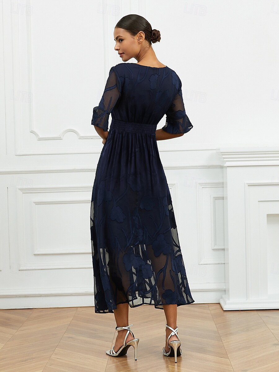 Robe florale col V à manches transparentes