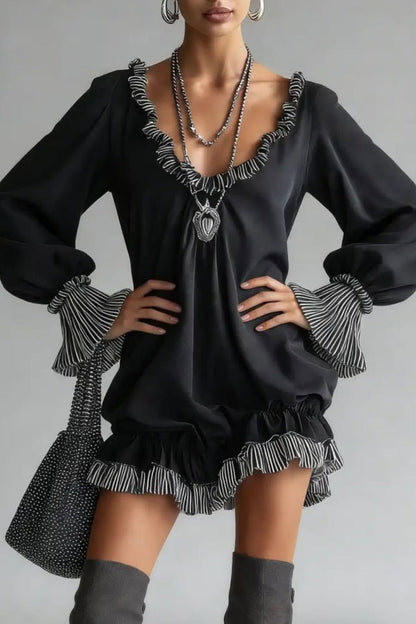 Mini-robe décontractée à manches longues, ample et tendance, avec volants et patchwork.