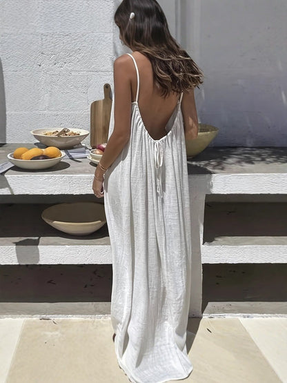 Robe longue maxi à fines bretelles et dos nu