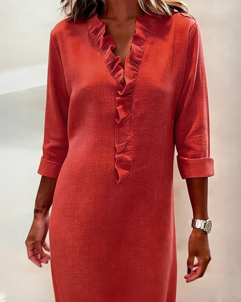 Robe unie à col en V et volants