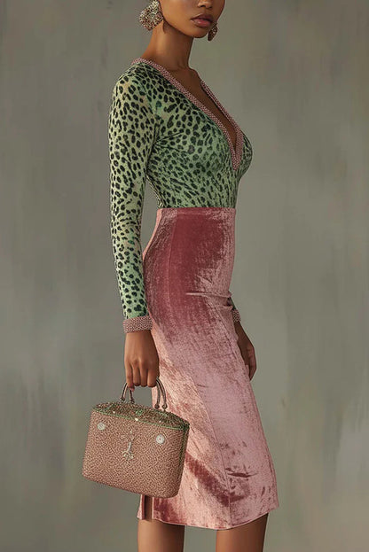 Robe midi moulante en velours stretch patchwork tendance
