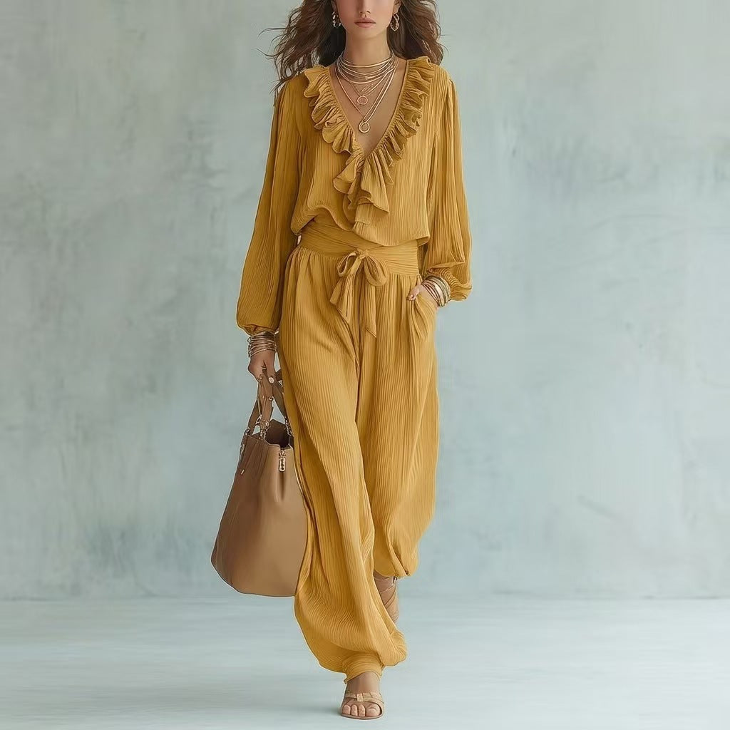 Ensemble deux pièces haut à manches longues avec col en V à volants et pantalon large à taille nouée