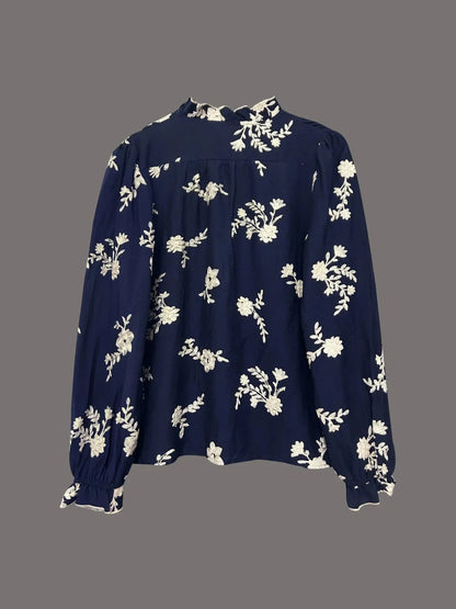 Chemise à manches longues boutonnée à motifs floraux