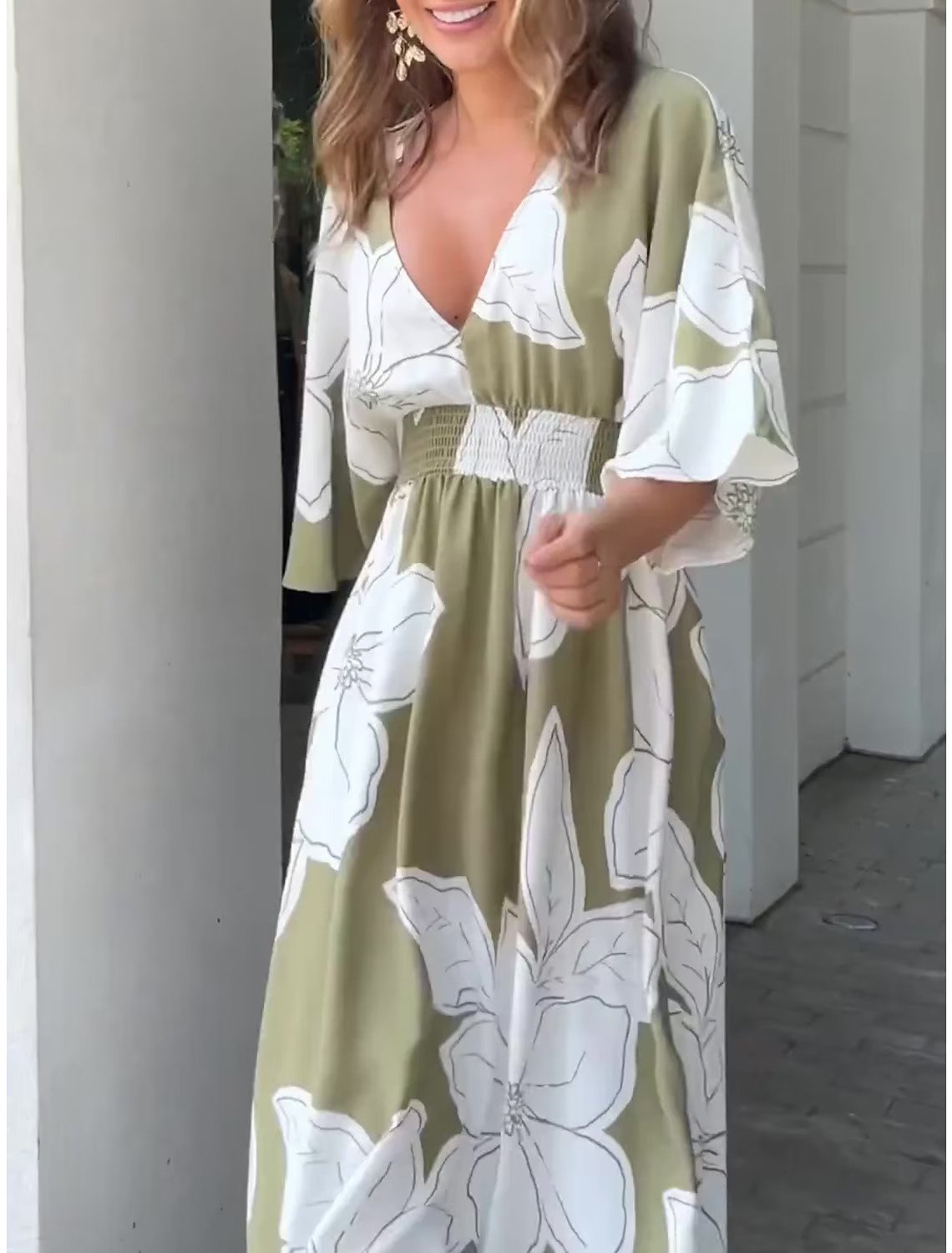 Women's Summer Casual Bohemian Dress, V-Neck Floral Tassel Boho Midi Dress