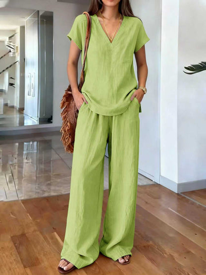 Ensemble 2 pièces en lin : haut col V manches courtes et pantalon large taille élastique
