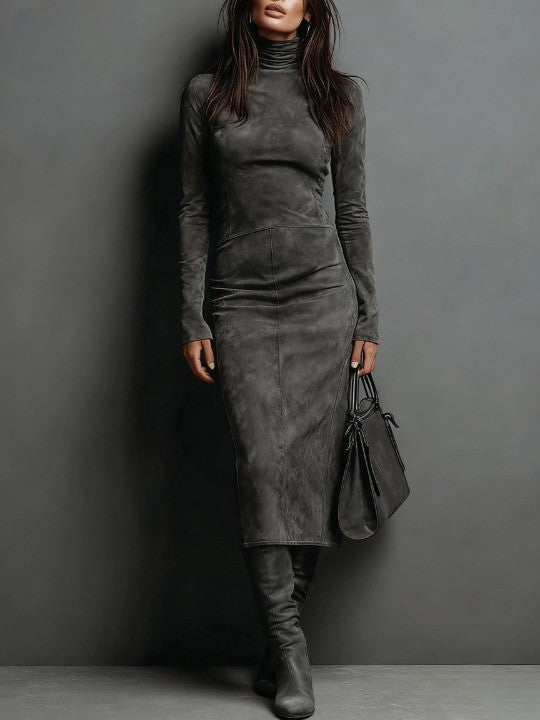 Elegant maxi dress in faux suede
