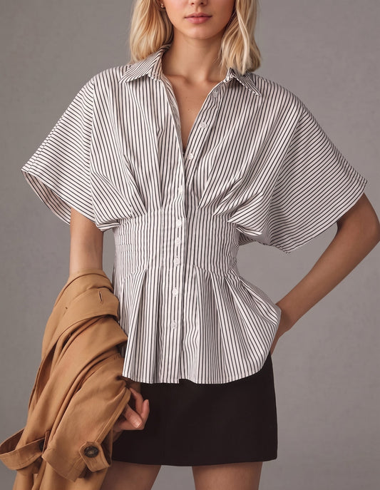 Chemise rayée à col, manches flottantes et taille cintrée avec basques